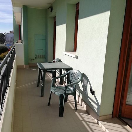 Residence Roberta Con Piscina - Agenzia Cocal Caorle Bagian luar foto