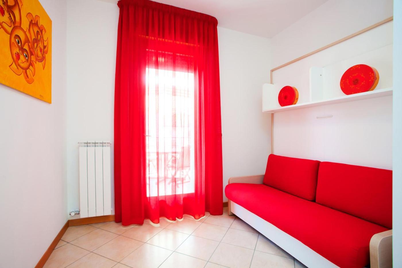 Residence Roberta Con Piscina - Agenzia Cocal Caorle Bagian luar foto